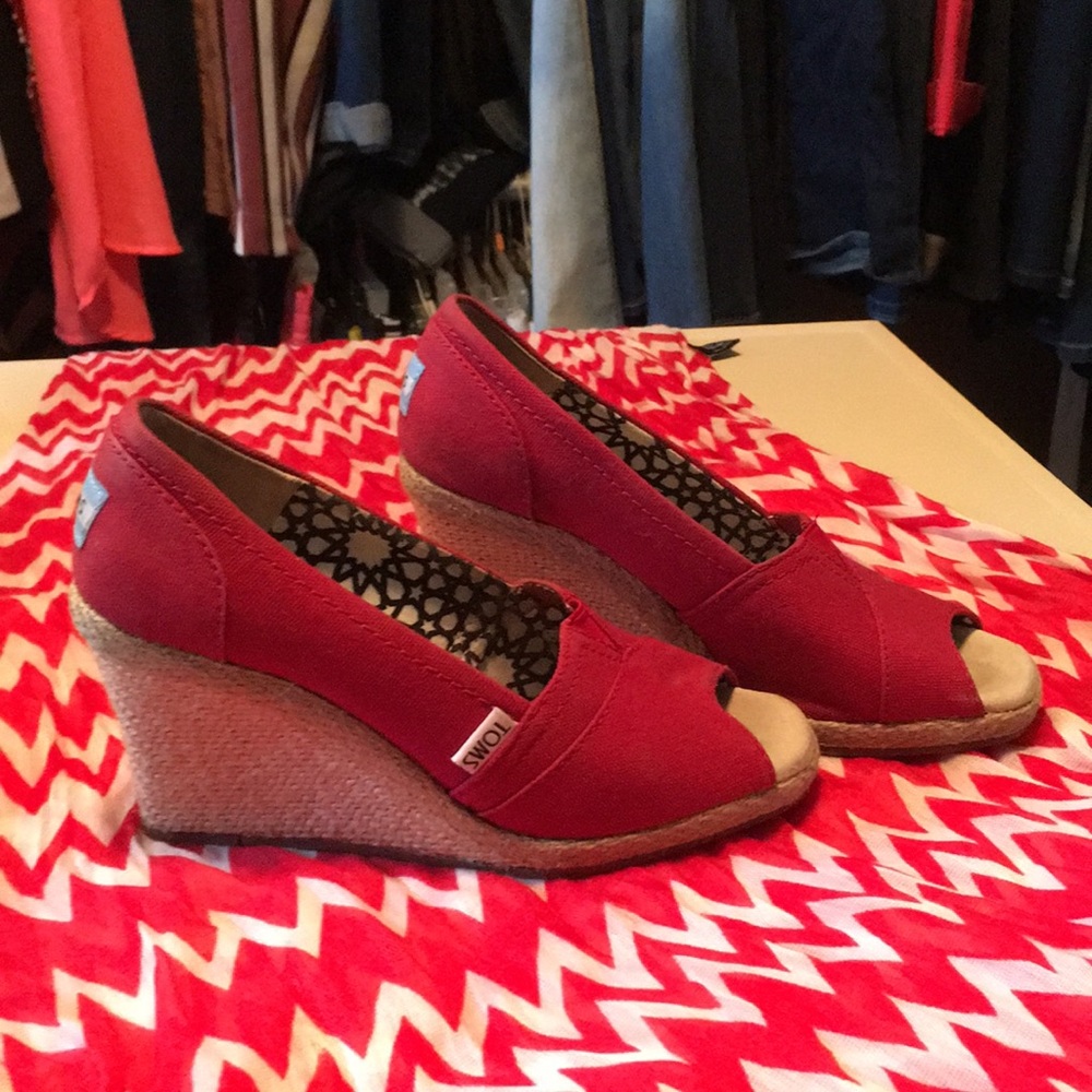 TOMS Wedges
